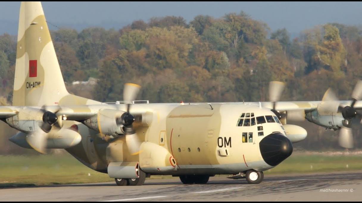 Un avion C-130 des Forces armées marocaines.

