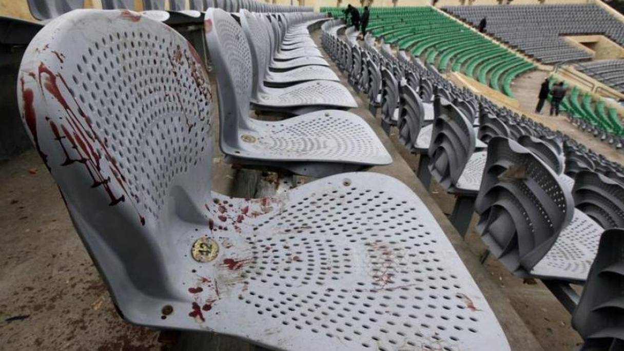 74 personnes ont péri en février 2012 dans le stade de Port-Saïd, lors d'émeutes déclenchées à la fin d'une rencontre de football.
