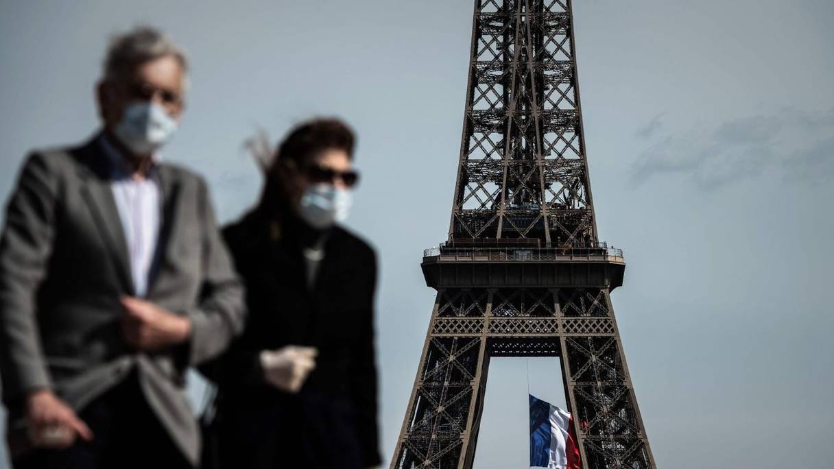 Les Parisiens ont dû se masquer à partir du lundi 10 août 2020 dans plusieurs quartiers fréquentés de la capitale française. 
