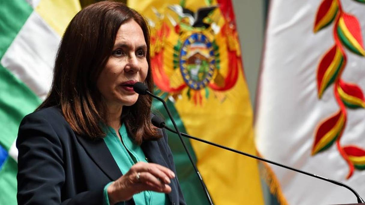 Karen Longaric, ministre des Affaires étrangères de la Bolivie, a annoncé par voie de communiqué, lundi 20 janvier 2020, que son pays retirait sa reconnaissance de la pseudo-"rasd". 
