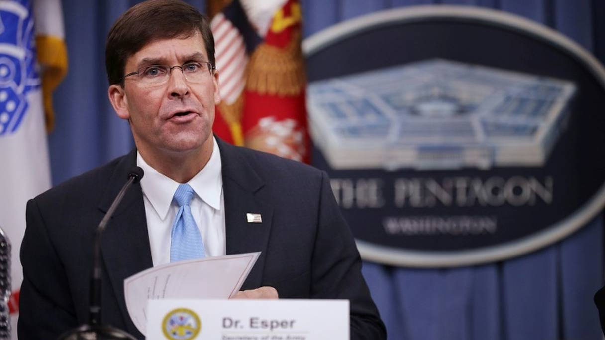Marl Esper, désigné ministre de la Défense par le président américain Donald Trump, pendant une conférence de presse au Pentagone.

