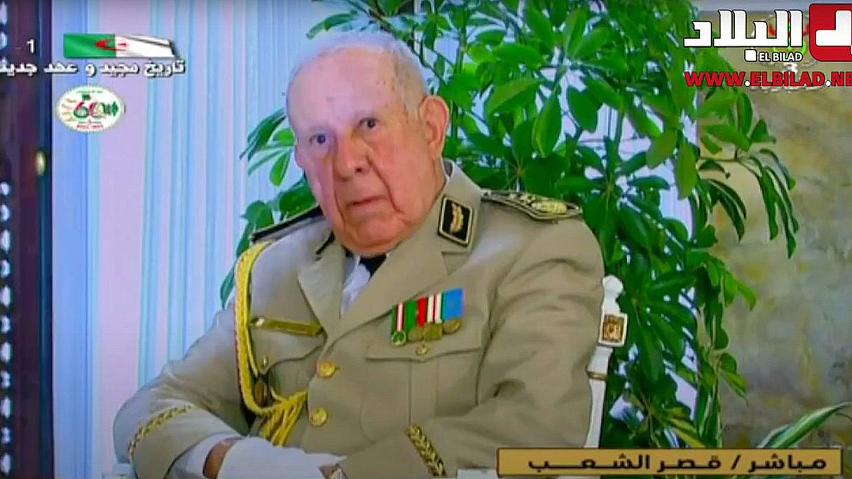 C'est un Saïd Chengriha, tout hagard, qui a été promu ce 4 juillet 2022 général d'armée par le président algérien.
