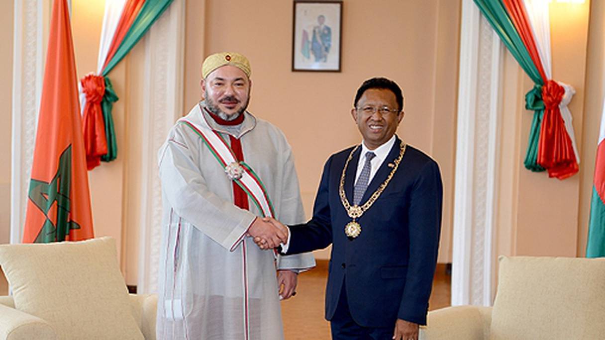 Le roi Mohammed VI et le président malgache.
