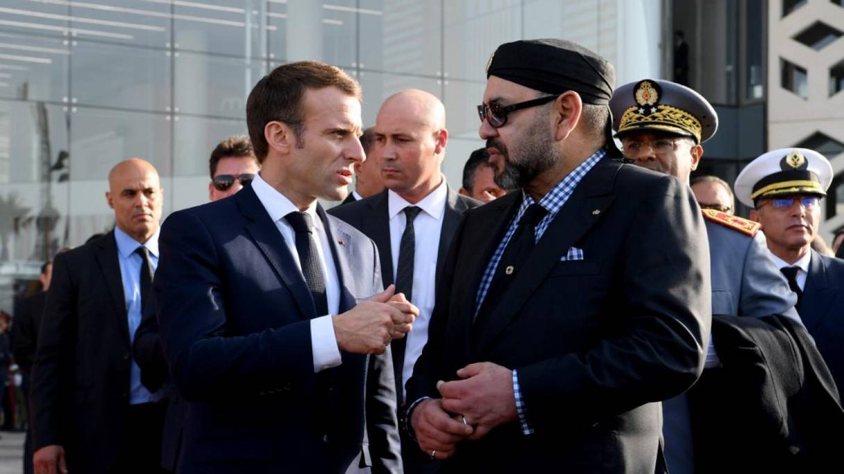 Le président français Emmanuel Macron et le roi Mohammed VI.
