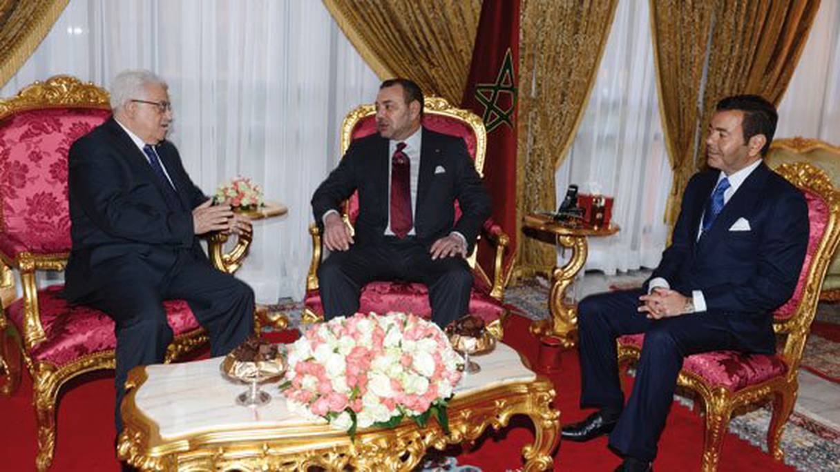 Entretiens entre le roi Mohammed VI et le président palestinien Mahmoud Abass lors de son arrivée le 16 janvier à Marrakech.
