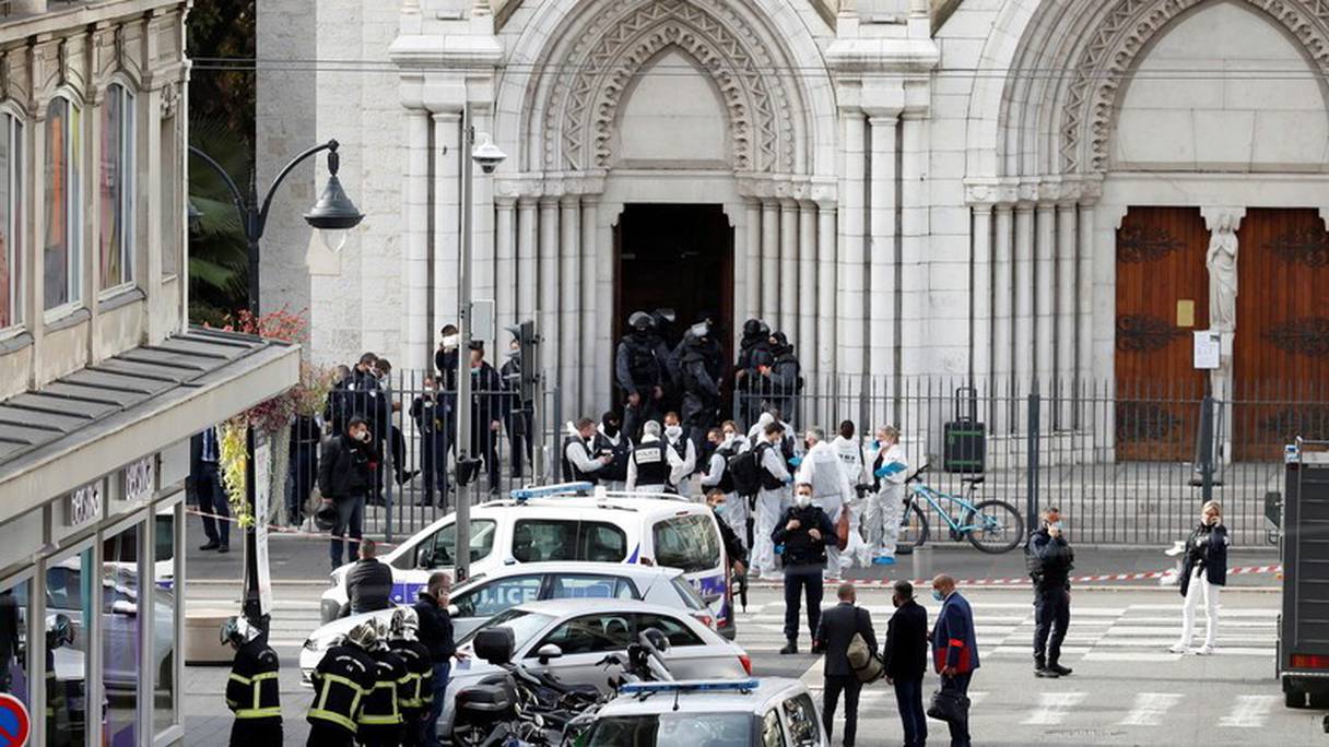 La France a été la cible de plusieurs attentats terroristes, le jeudi 29 octobre 2020. Ici, devant la basilique Notre-Dame, à Nice. 
