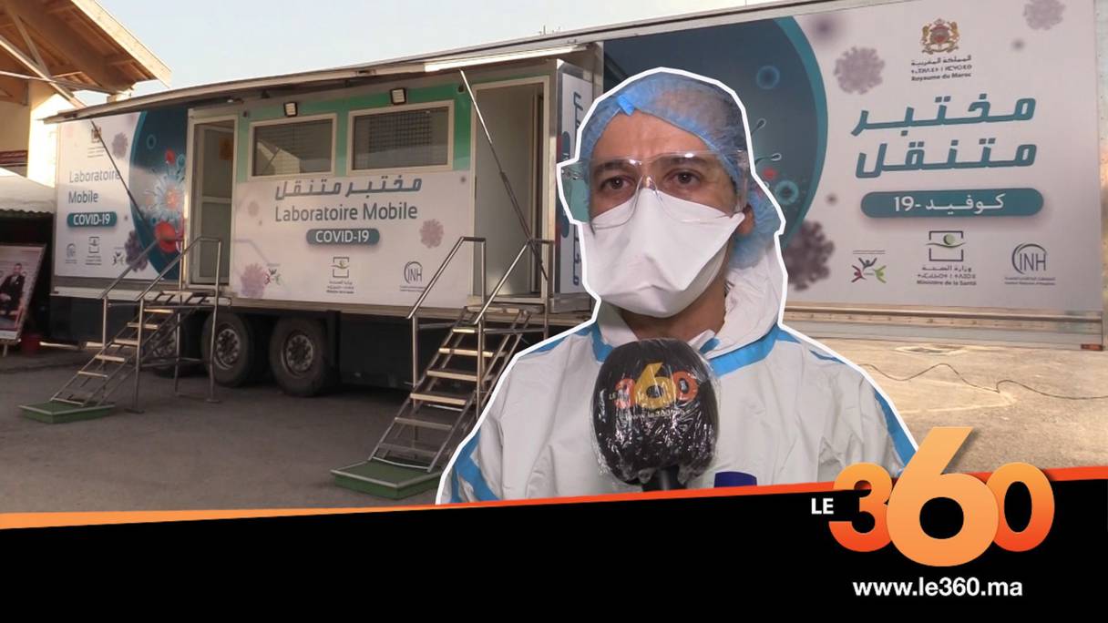 Le laboratoire mobile de dépistage du coronavirus, à Ifrane, le 30 mai 2020. 
