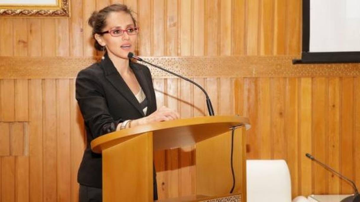 Clara Riveros, une spécialiste colombienne du conflit du Sahara. 

