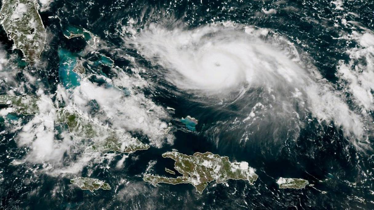 Image satellite de l'ouragan Dorian approchant des Bahamas, à 17H40 GMT le 30 août 2019.

