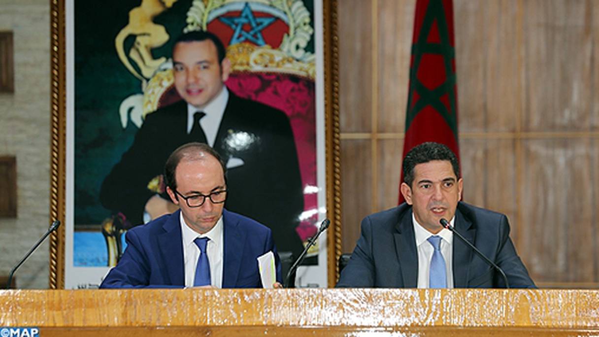 Le ministre de la Santé, Anas Doukkali, et le ministre de l’Education nationale, Saïd Amzazi.
