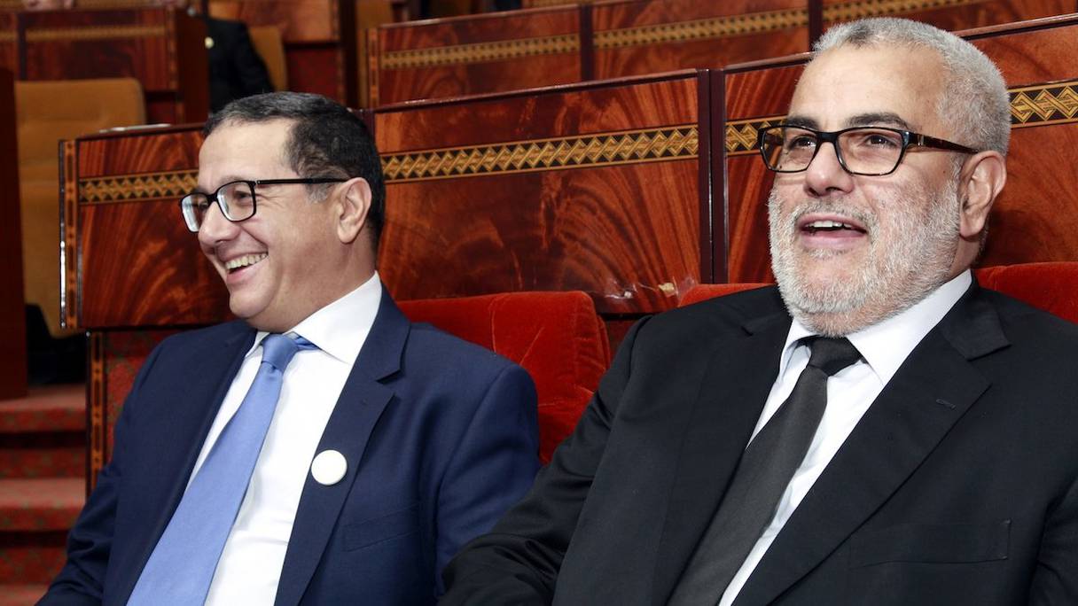 Mohamed Boussaïd, ministre des Finances, et Abdelilah Benkirane, chef du gouvernement, au Parlement.
