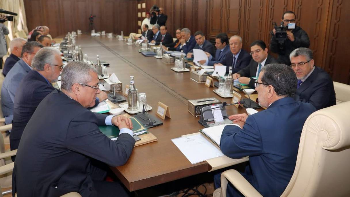 Le conseil de gouvernement présidé par Saâd-Eddine El Othmani.
