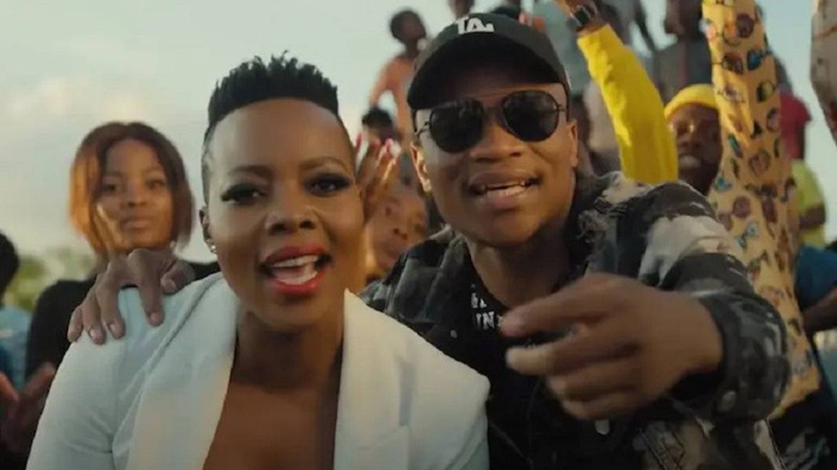 Le DJ sud-africain Master KG et la chanteuse Nomcebo Zikode.
