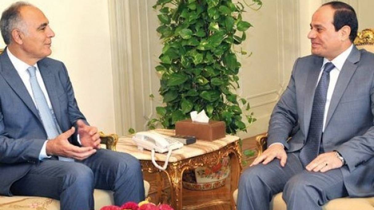 Le chef de la diplomatie marocaine et le président égyptien, lors d'une précédente rencontre.
