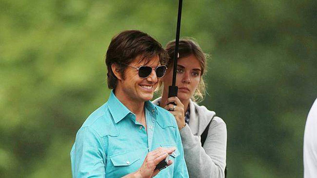 Tom Cruise et Emily Thomas. 
