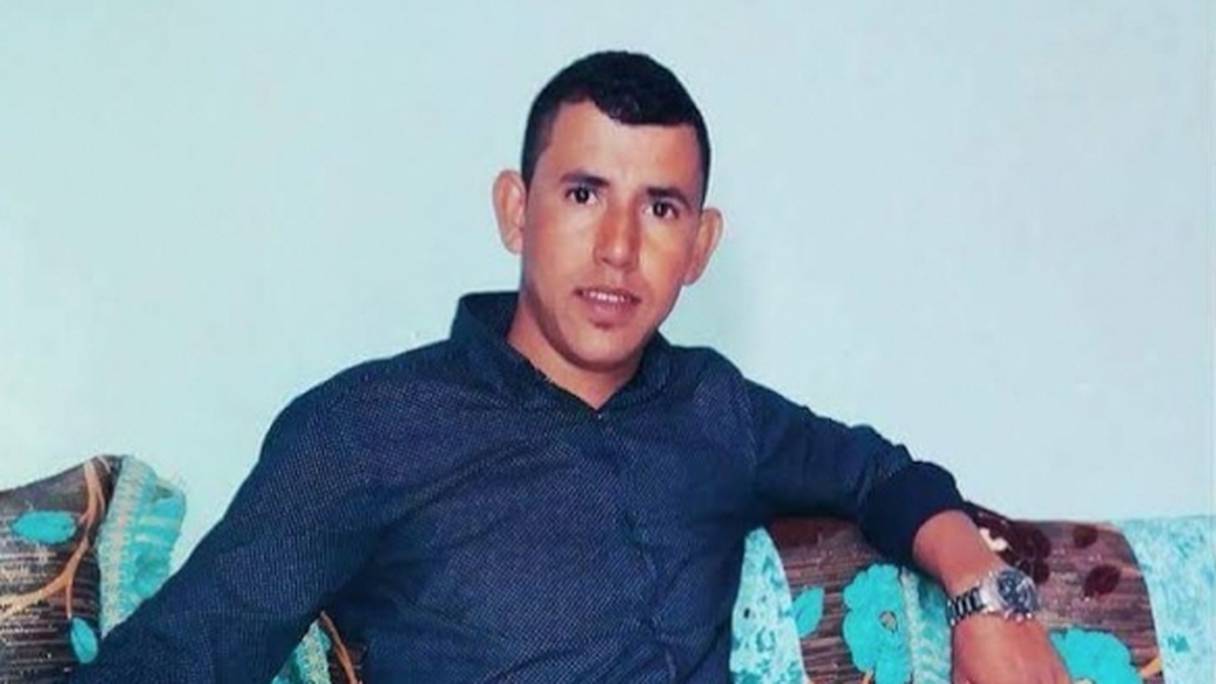 Kari Mohamed El Ouali, tué à la fleur de l'âge par les Robocops d'une armée algérienne à la gâchette facile.
