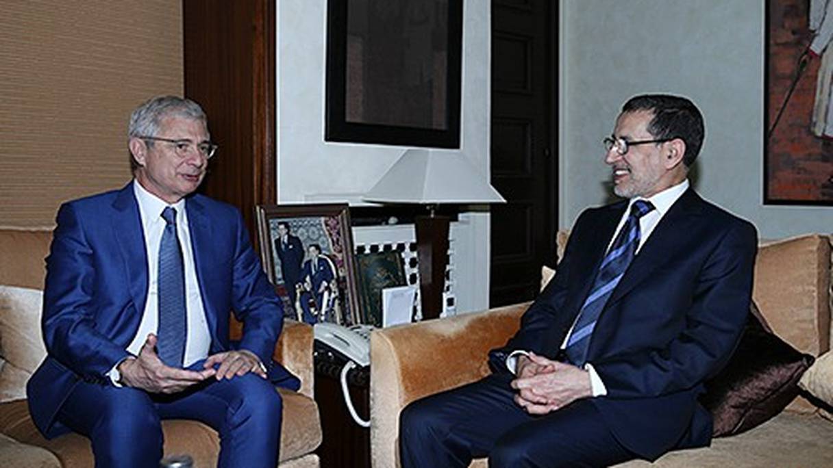 Le Chef du gouvernement Saâd-Eddine El Othmani avec le président de l'Assemblée nationale française, Claude Bartolone
