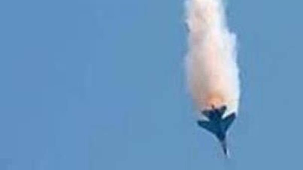 L'avion syrien abattu est de type SU-22 (de fabrication russe).
