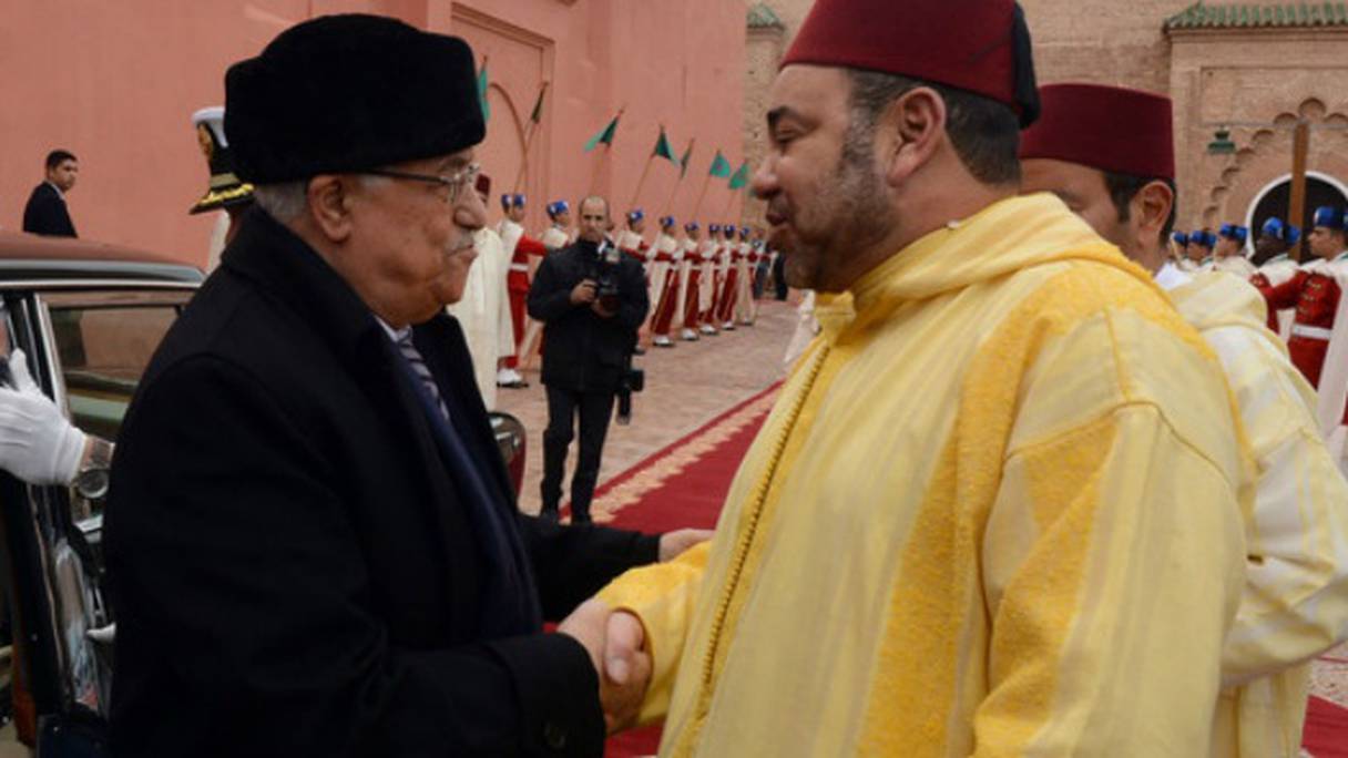 Le roi Mohammed VI et le président palestinien Mahmoud Abbas, à l'ouverture des travaux de la 20e réunion du comité Al-Qods, le 16 janvier 2014 à Marrakech. 
