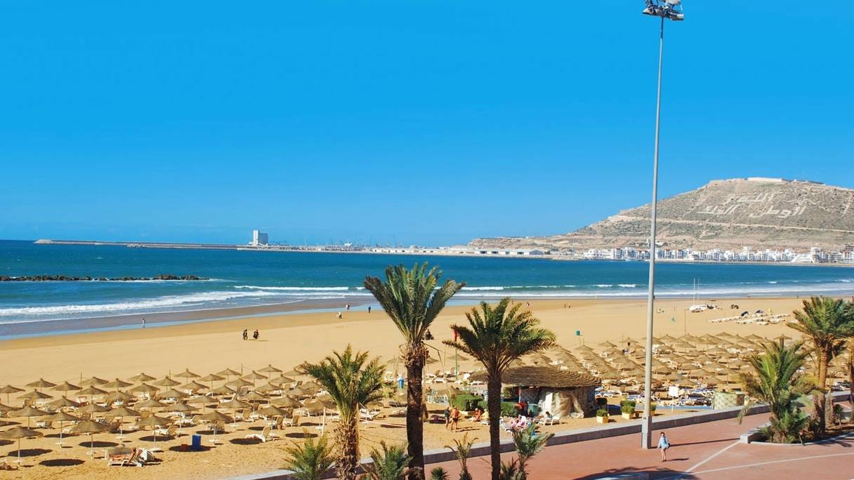 La plage d'Agadir.
