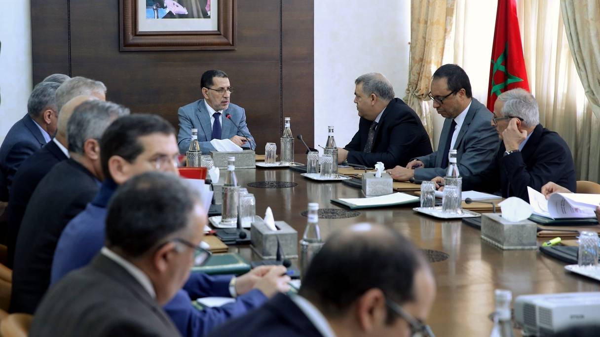 Un conseil de gouvernement, sous la présidence de Saâd Eddine El Othmani.
