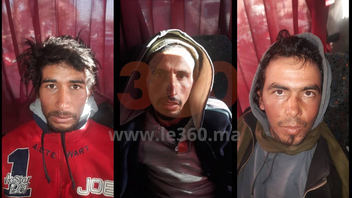Les trois suspects au moment de leur arrestation ce jeudi. De gauche à droite: Abdessamad Joude, Younès Ouaziyad et Rachid El Afati.
