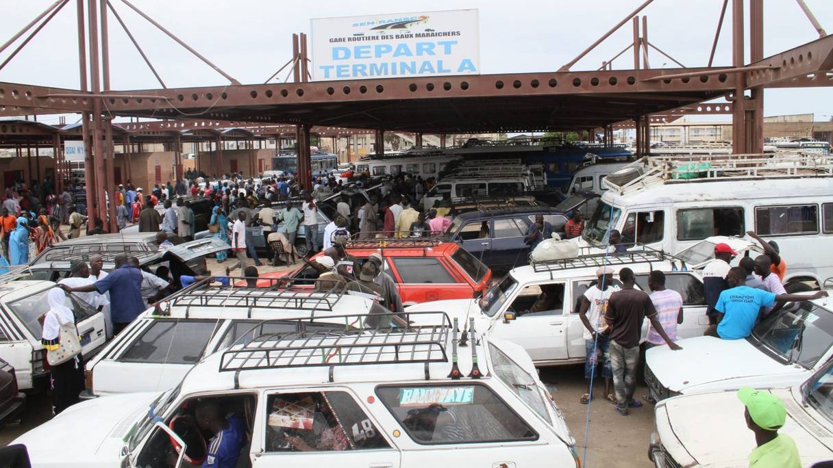 Gare routière des Baux-maraîchers de Dakar. 
