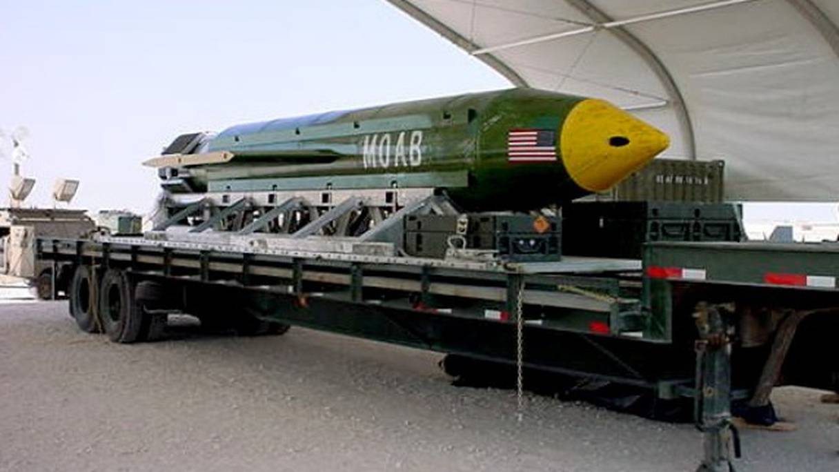 Une bombe GBU-43, surnommée «la mère de toutes les bombes».
