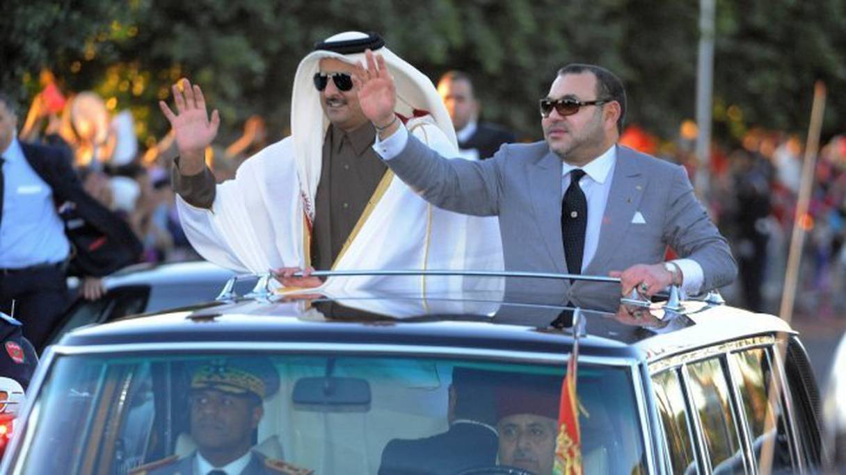 L'émir du Qatar, Cheikh Tamim Ben Hamad Al-Thani, a eu droit à un accueil chaleureux lors de sa dernière visite officielle au Maroc en décembre 2013.

