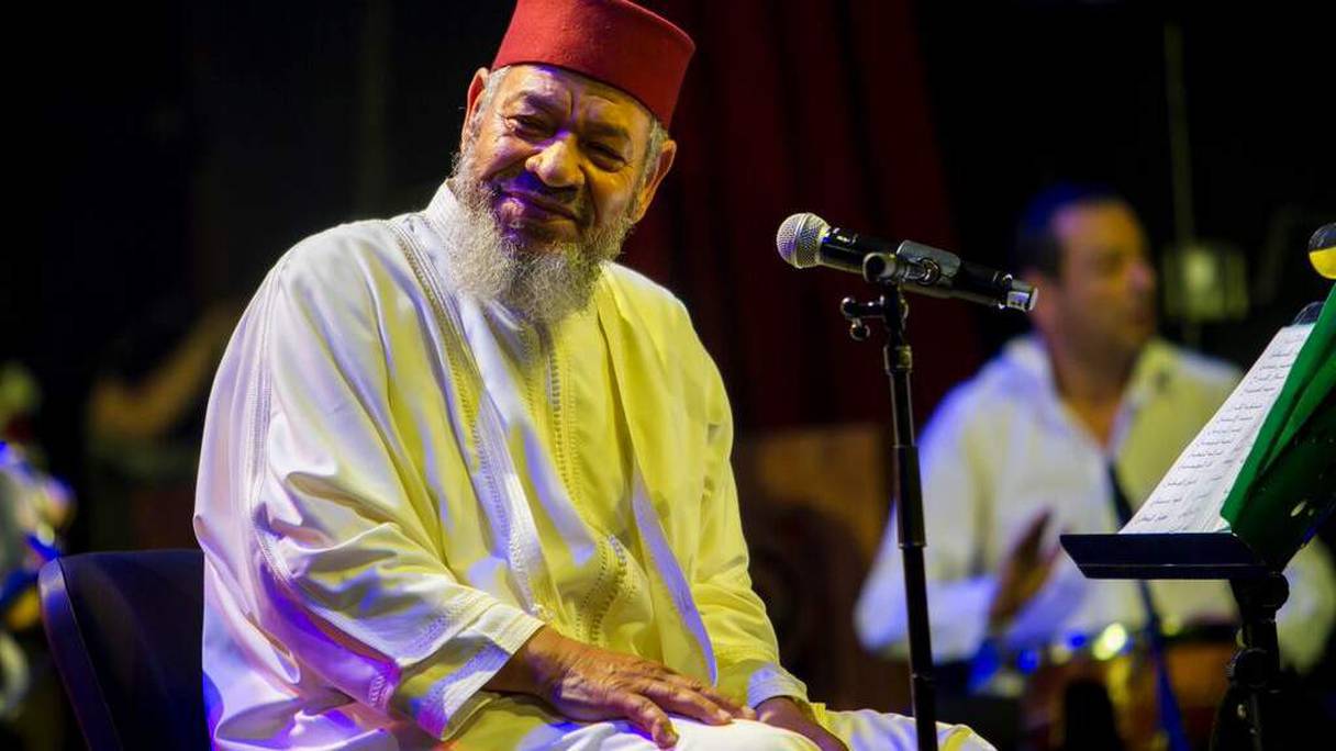 Abdelhadi Belkhayat n'est plus monté sur scène depuis cinq ans. Mais pour Mawazine, où un hommage lui a été rendu le 4 juin au théâtre Mohammed V, il a livré un concert exceptionnel.
