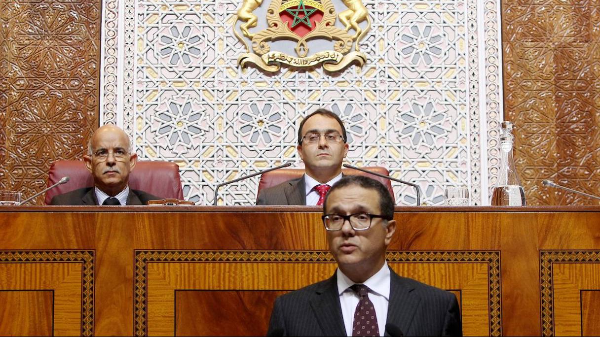 Mohamed Boussaid, ministre de l'Economie et des finances, présentant le projet de loi de finances 2014 au Parlement.
