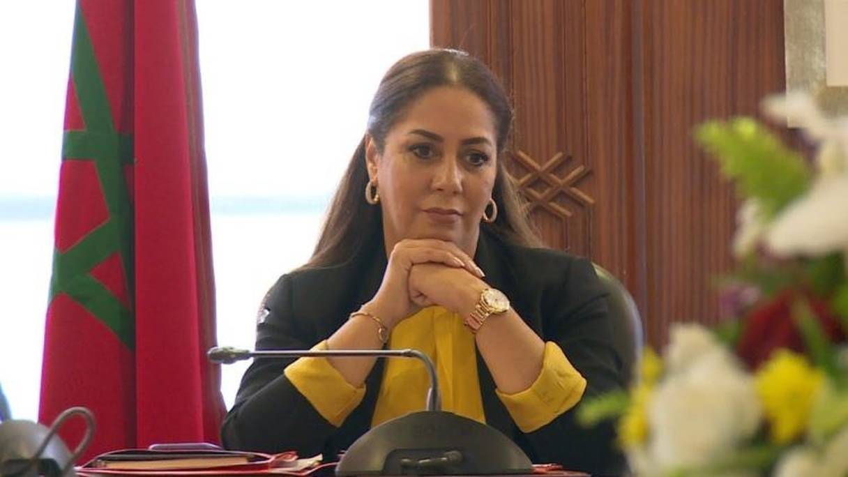 Nouzha Bouchareb, ministre de l'Aménagement du territoire national, de l'urbanisme, de l'habitat et de la politique de la ville. 
