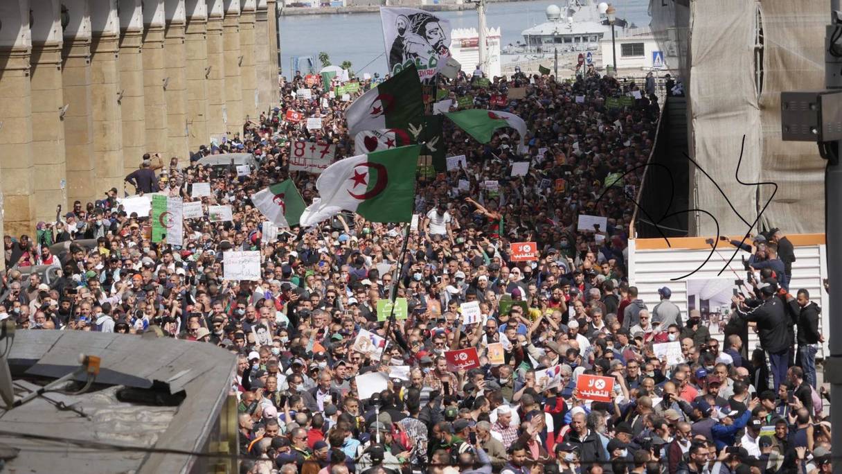 Le vendredi 23 avril 2021, le Hirak a encore attiré des foules, partout en Algérie.

