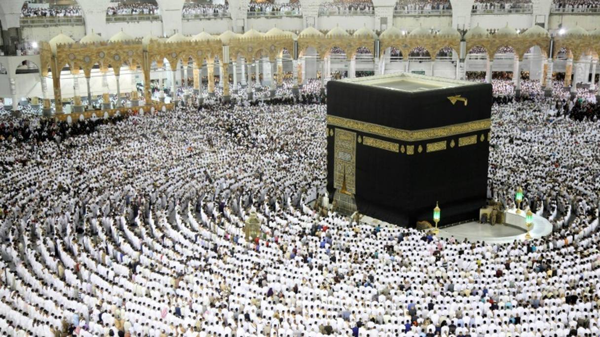 Des pèlerins musulmans à la Grande Mosquée de La Mecque, le 23 juin 2017, en Arabie saoudite.
