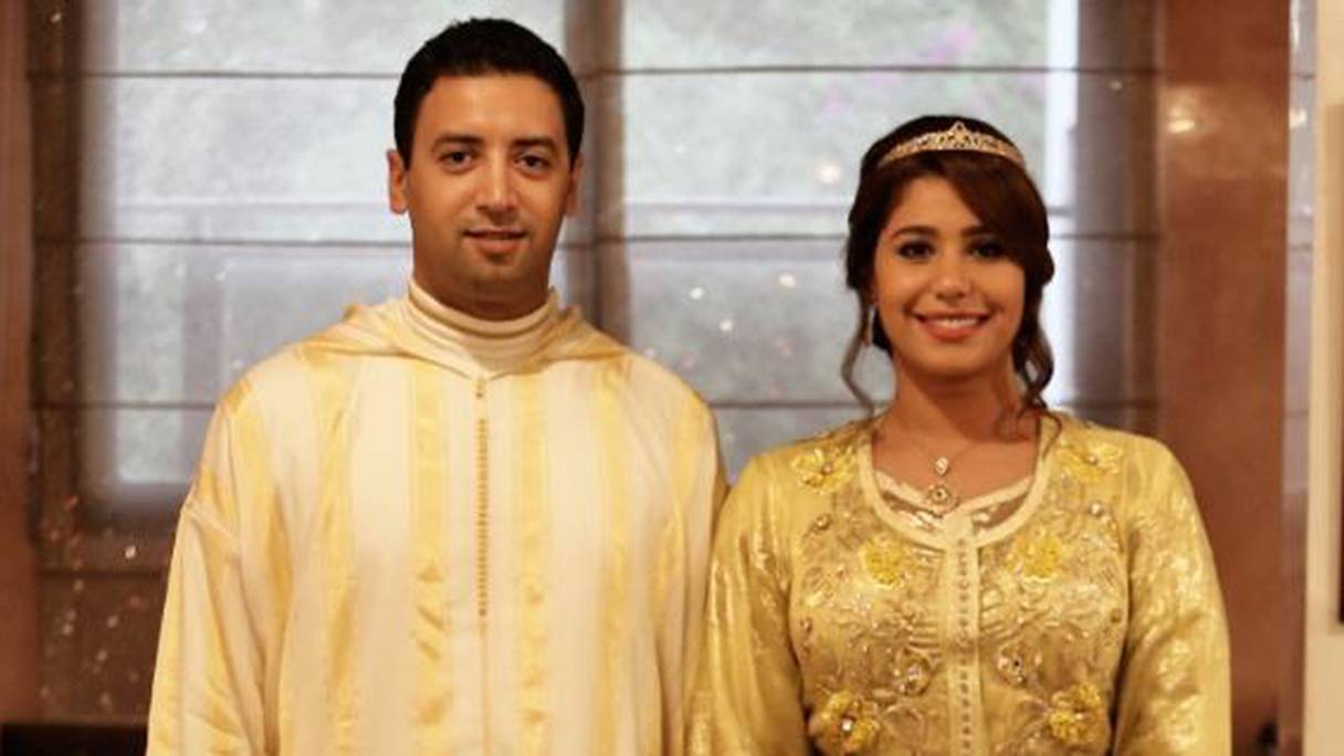 Houda Saâd et Reda Benmehdi, à la cérémonie de leur fiançailles. 
