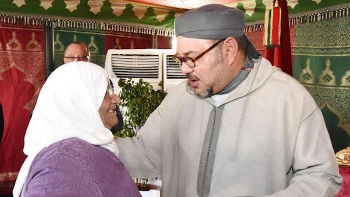Mohammed VI lors d'une précédente visite dans la province de Mohammédia fin 2015.
