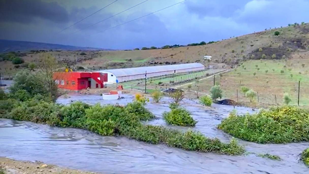 Dans la province de Larache, les pluies du 11 décembre 2022 ont ravivé le niveau des cours d'eau.
