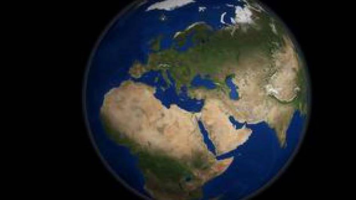 Trois milliards de Terriens sont actuellement confinés, depuis l'annonce par l'OMS de la pandémie du coronavirus (capture d'écran d'une vidéo, "Earth from Orbit 2012" -images captées par le satellite Suomi NPP ou la Station Spatiale Internationale).
