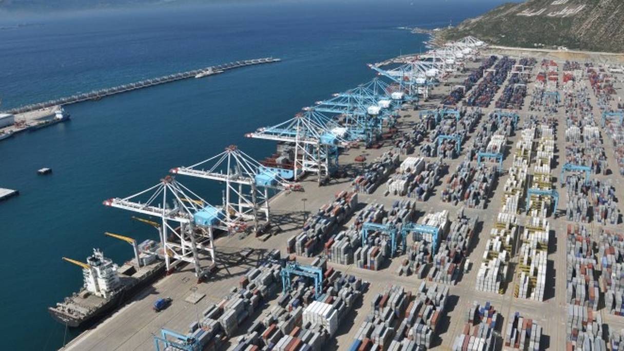 Le port de Tanger Med. 
