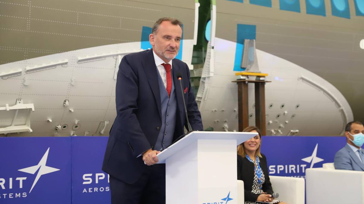 Le vice-président et directeur général de Spirit AeroSystems au Maroc, Stephen Orr, s’exprime lors de la cérémonie de lancement officiel de la production des composants du fuselage de l'avion Airbus A220, le 27 juin 2022, à Casablanca.
