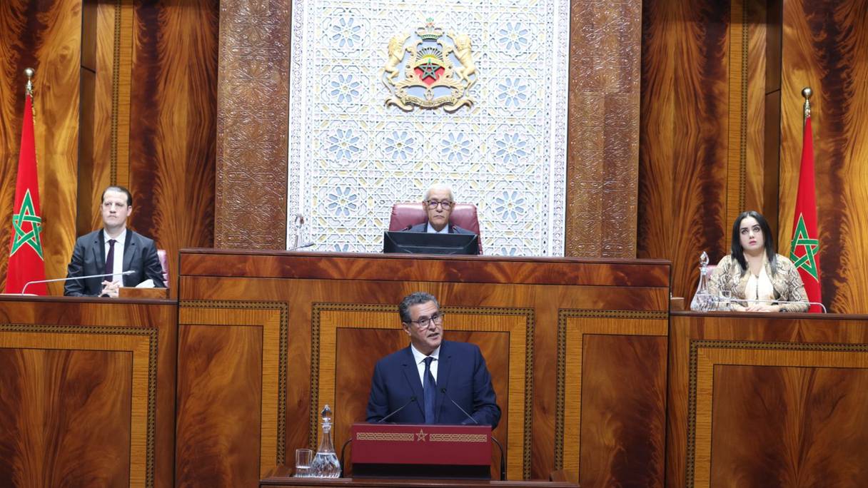 Le chef du gouvernement Aziz Akhannouch lors de son Grand oral devant le Parlement, lundi 24 octobre 2022.
