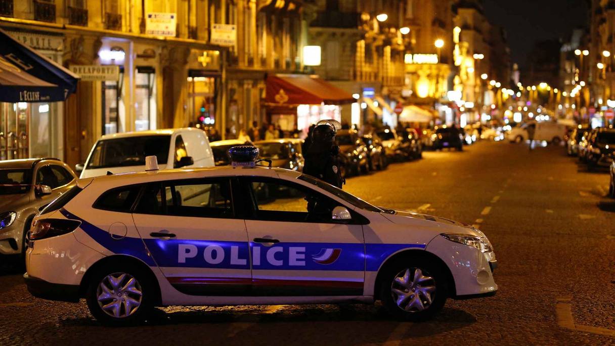 Cette attaque renforce davantage le tour de vis sécuritaire autour de Paris.

