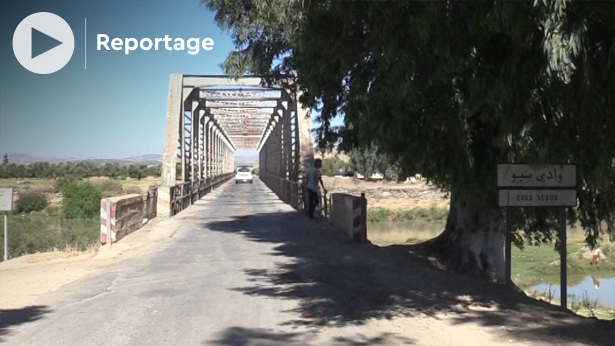Reliant la ville de Fès au village de Ba Mohamed, le pont de l’oued Sebou inquiète de plus en plus les habitants de la région de Taounate.
