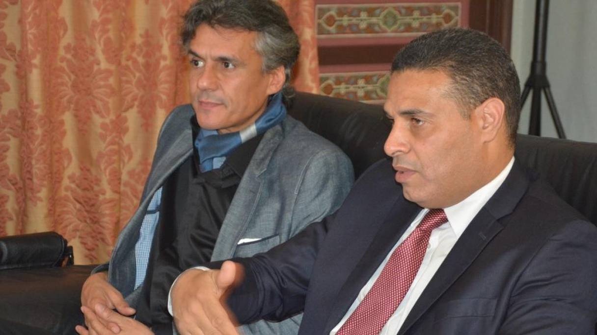 Rachid Nekkaz et Hassan Ben Mbarek organisent une marche pour l'ouverture des frontières entre le Maroc et l'Algérie.

