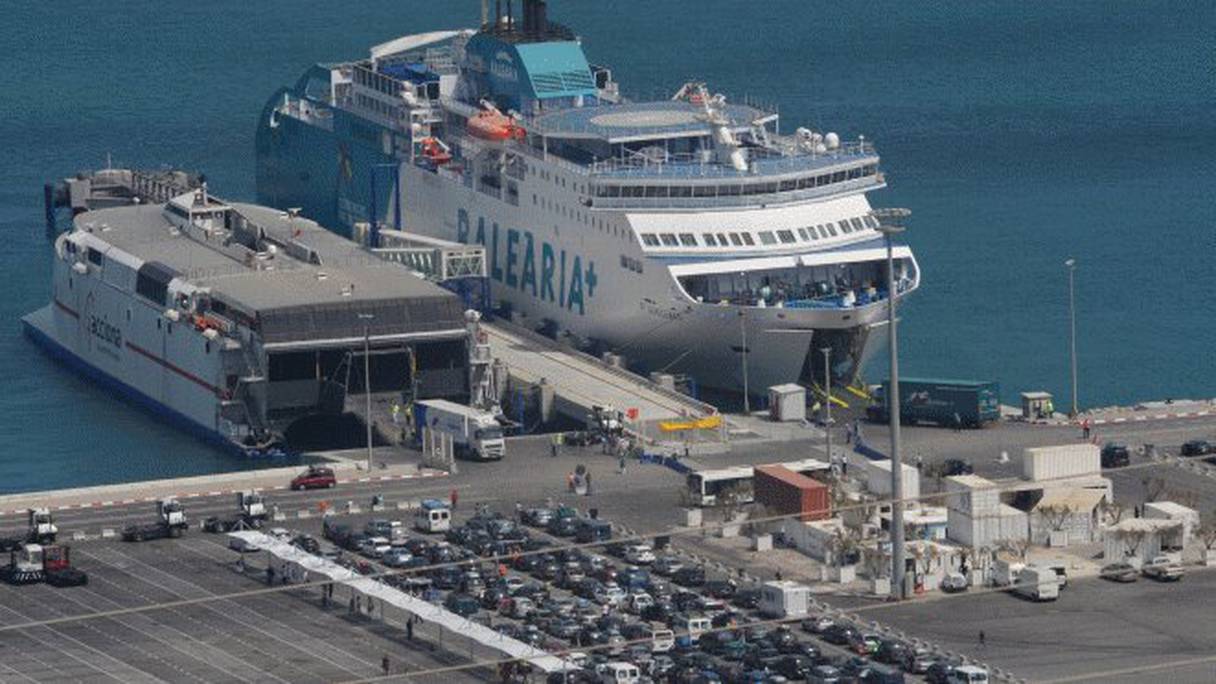 Port passagers Tanger Med.
