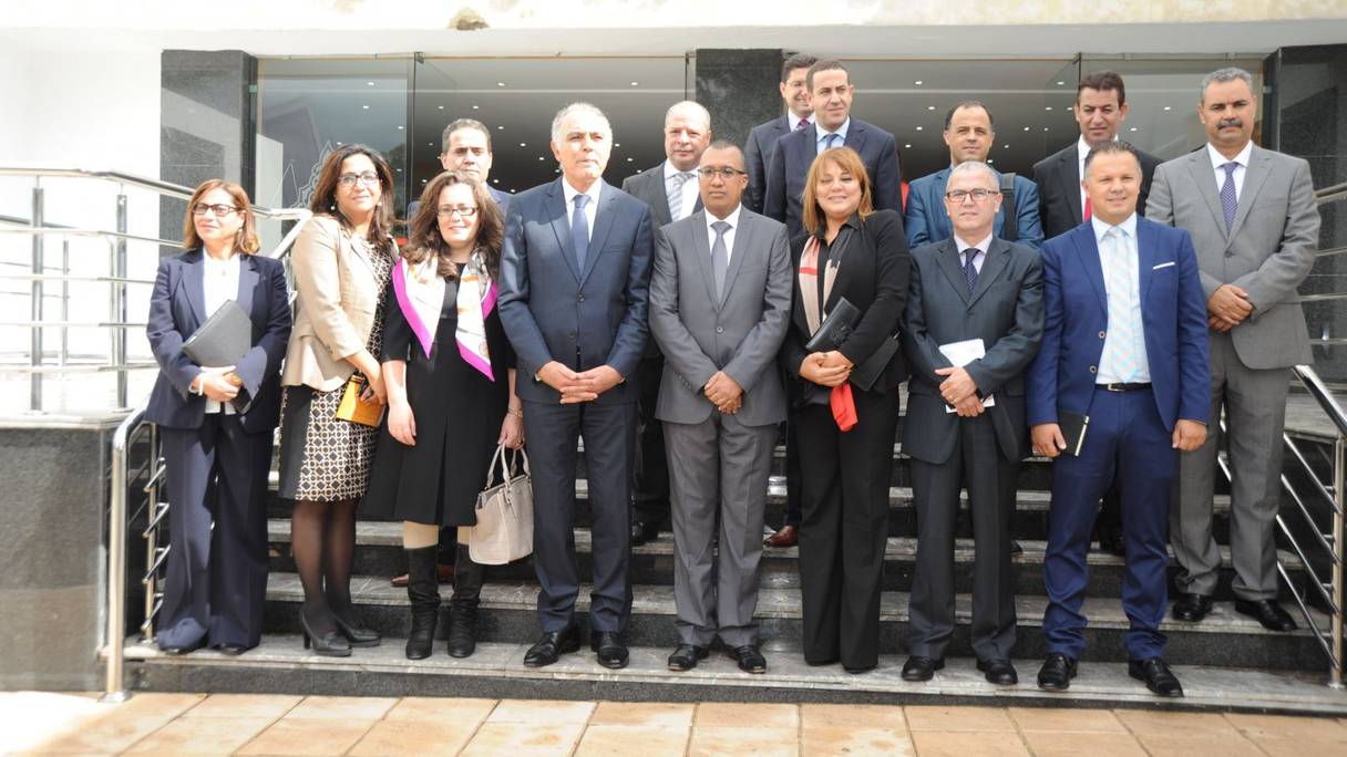 Salaheddine Mezouar avec une partie des consuls nommés lundi 19 octobre 2015.
