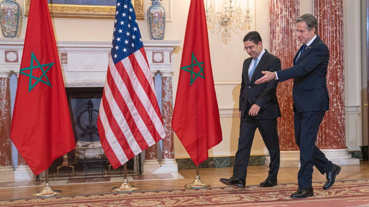 Le ministre des Affaires étrangères marocain Nasser Bourita et son homologue américain Anthony Blinken.
