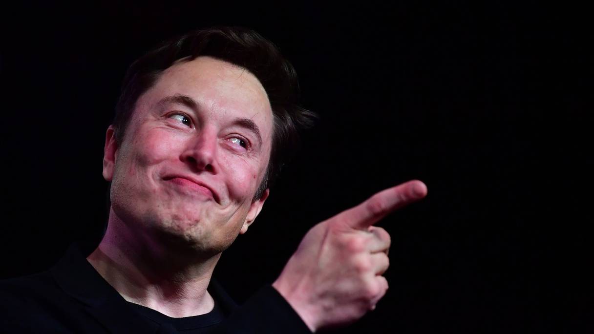 Elon Musk, à Hawthorne, en Californie, le 14 mars 2019 -archives. Les départs d'employés se sont multipliés le 17 novembre 2022 sur Twitter, qu'il contrôle, après que le milliardaire ait exigé que tous choisissent entre travailler de longues heures, ou perdre leur emploi.
