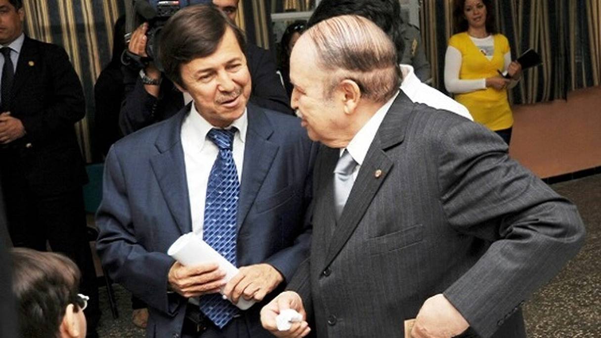 Saïd (à gauche) et Abdelaziz Bouteflika (à droite)
