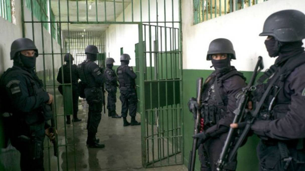 Les policiers sont intervenus dimanche 15 janvier dans la prison d'Alcaçuz. 
